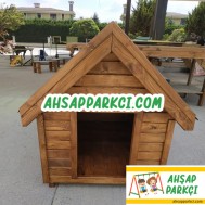 Ahşap Köpek Yuvası