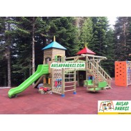 Ahşap Oyun Parkı