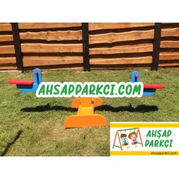 Ahşap Tahterevalli Park