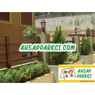 Doğal Ahşap Bahçe Çiti
